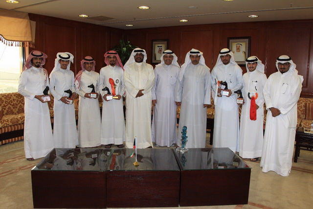 المنصور وفليطح يشيدان بإنجازات ابطال القدرة والتحمل لنادي فروسية الفروانية